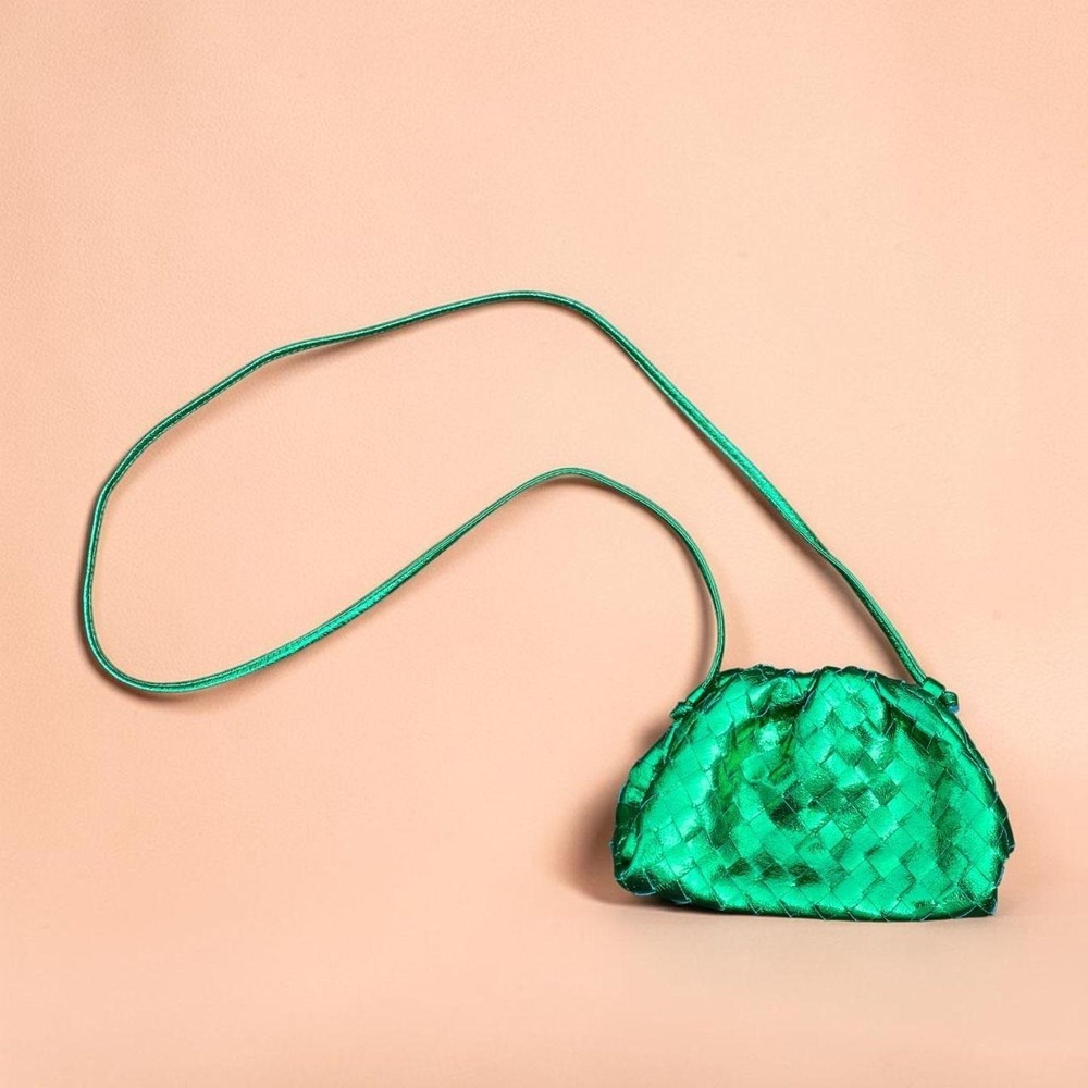 Metallic Emerald Green Woven Crossbody Clutch Purse
